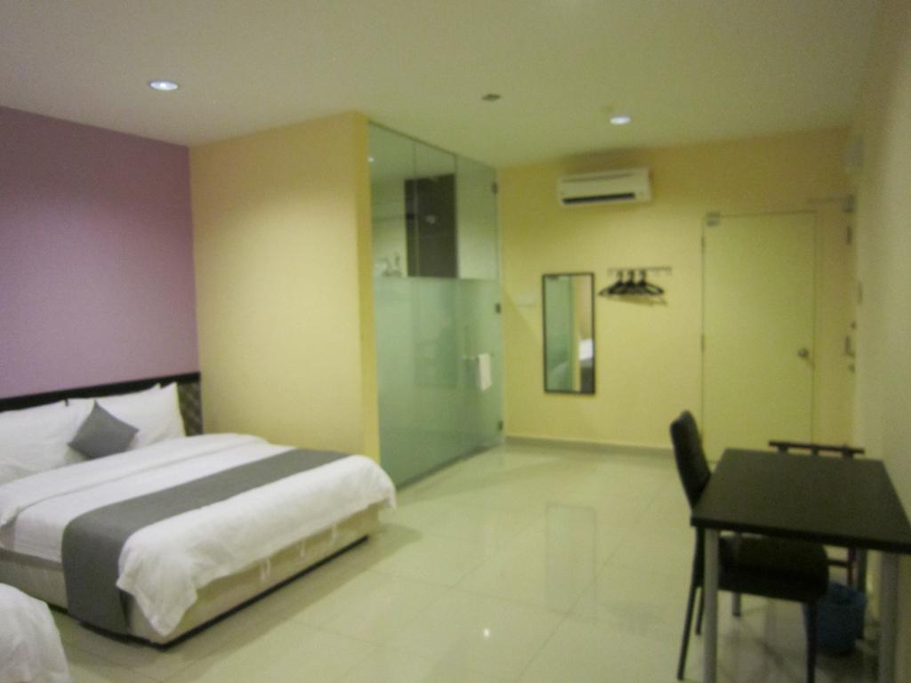 Oyo 151 Twin Hotel Куала-Лумпур Екстер'єр фото