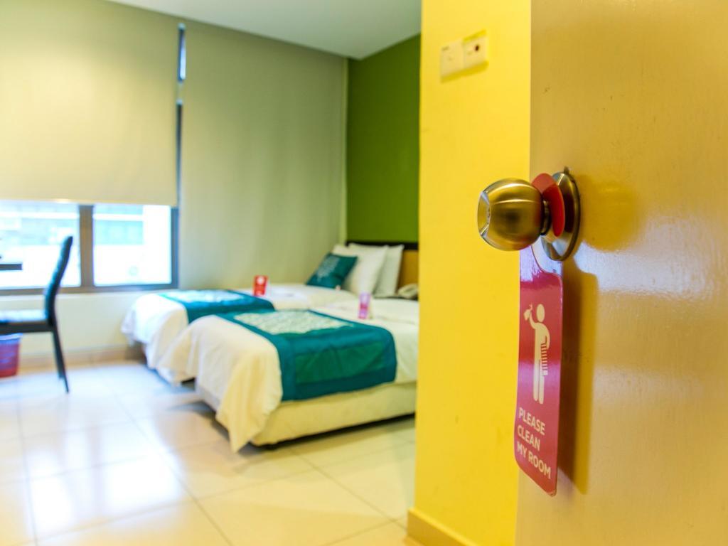 Oyo 151 Twin Hotel Куала-Лумпур Екстер'єр фото